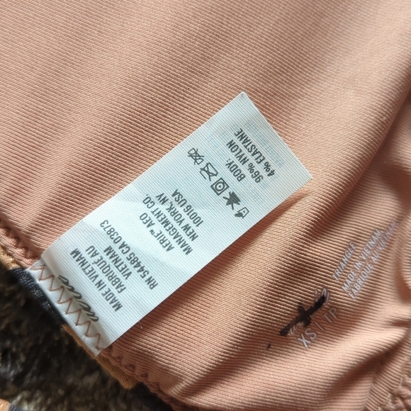 Aerie Animal Print Triangle Bikini Top Only Size XS NWOT - Picture 7 of 8